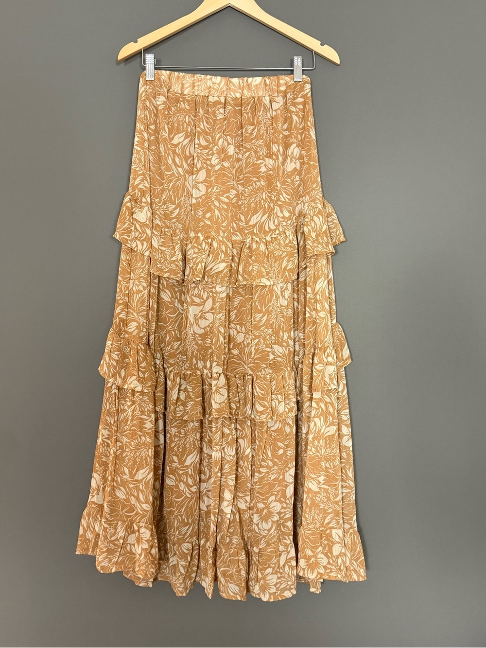 Promesa Floral Tiered Ruffle Maxi Skirt Tan Cream Boho Womens Small - Picture 2 of 8